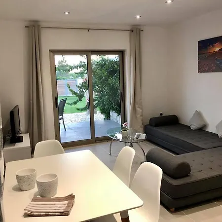 Holiday home Issos *