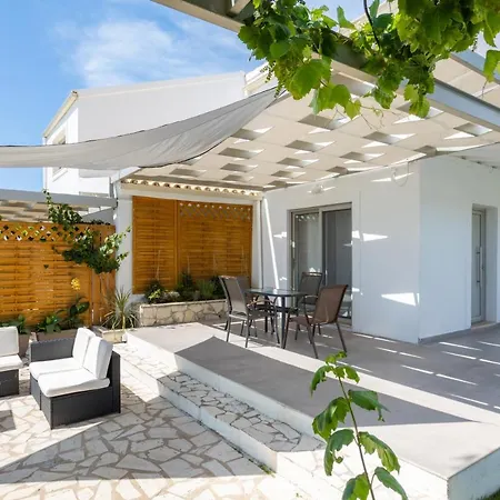 Holiday home Issos