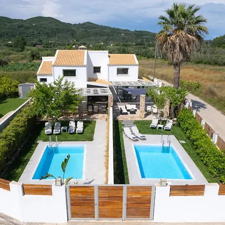 Issos Holiday home Linia