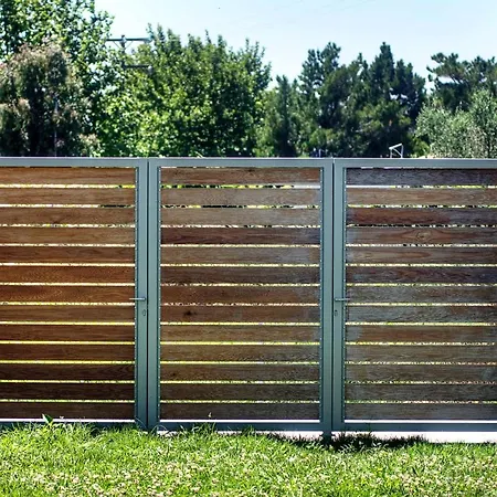 בית נופש Issos *