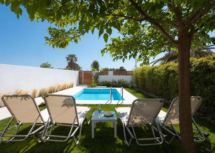 Dom wakacyjny Issos *