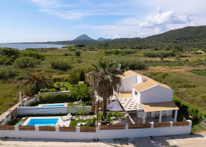 Issos Σπίτι διακοπών Λίνια